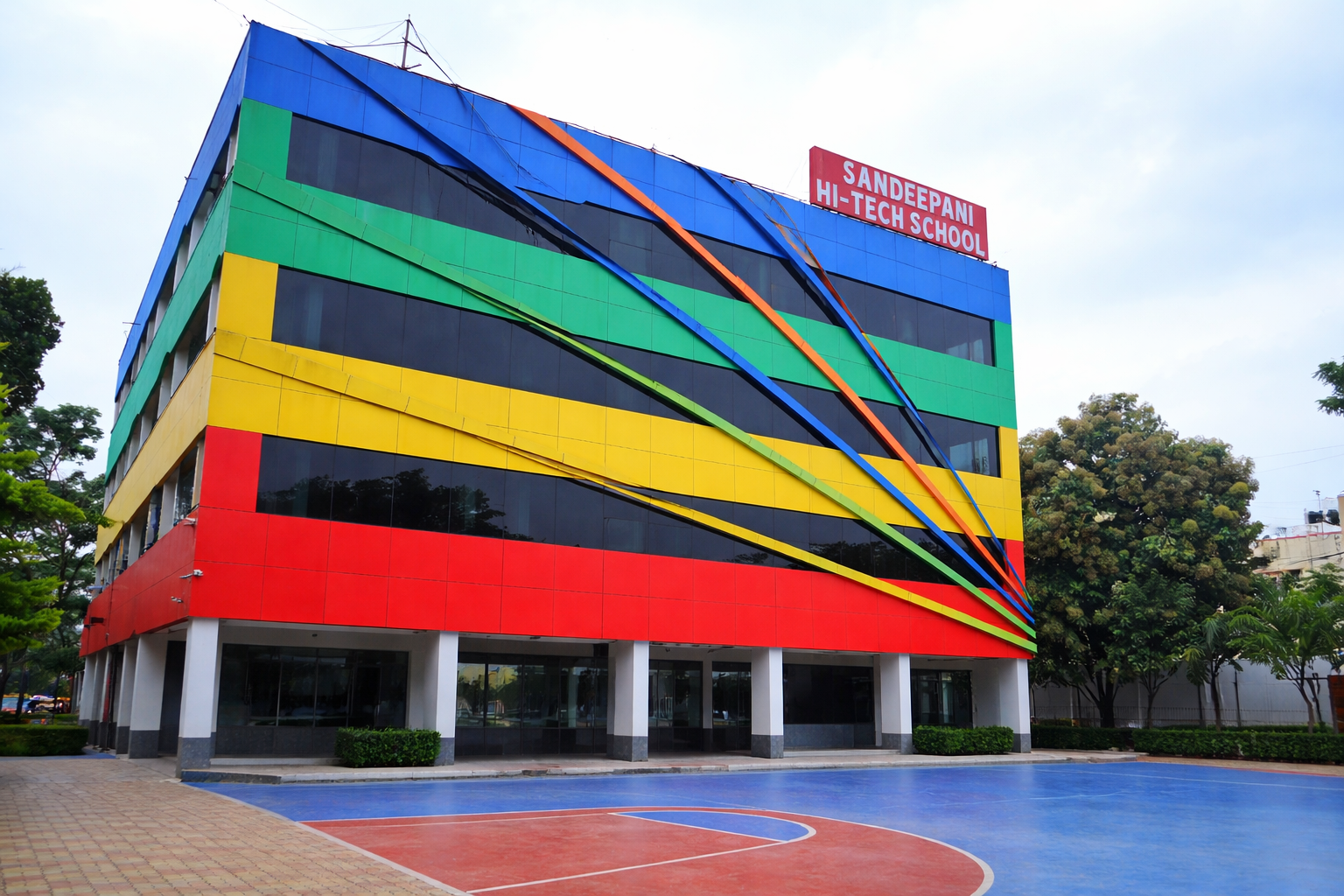 The colourful Saandipini school building