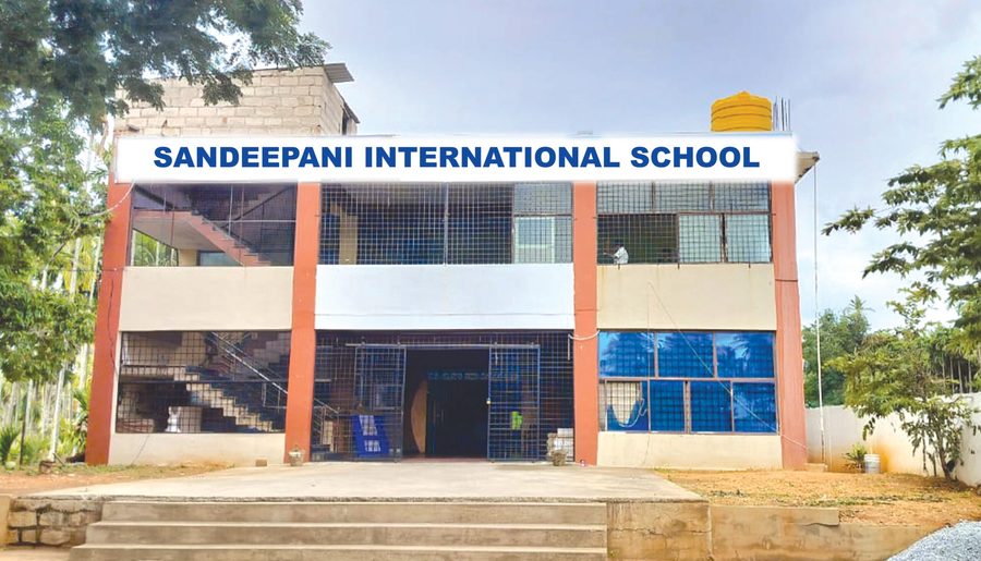 Saandipini Holalkere campus building